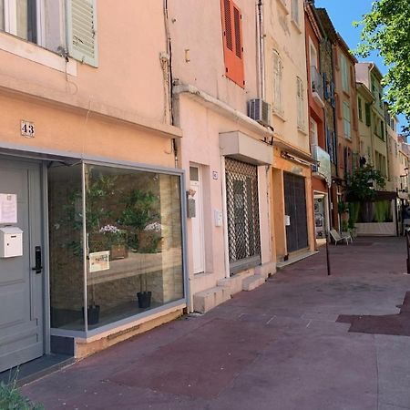 Splendide Studio Au Coeur Historique De Frejus Leilighet Eksteriør bilde