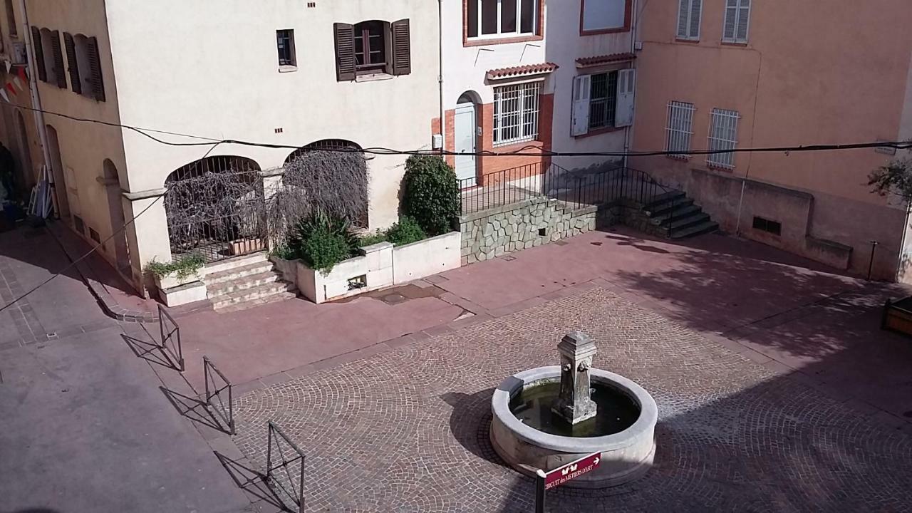 Splendide Studio Au Coeur Historique De Frejus Leilighet Eksteriør bilde