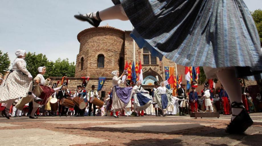 Splendide Studio Au Coeur Historique De Frejus Leilighet Eksteriør bilde